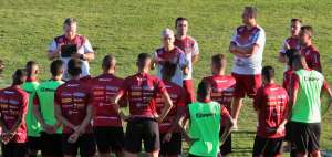 Série B: Apresentado, Ricardinho mostra otimismo em tirar Tupi do rebaixamento