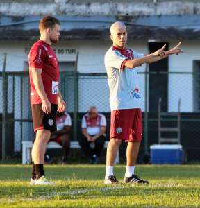 Tupi x Brasil de Pelotas - Sob novo comando, Galo Carijó tenta complicar Xavante
