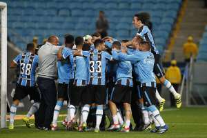 Três grandes paulistas avançam às quartas e sonham com título da Copa do Brasil