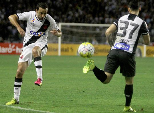 Nenê fez um gol, mas Santos ficou com a vaga