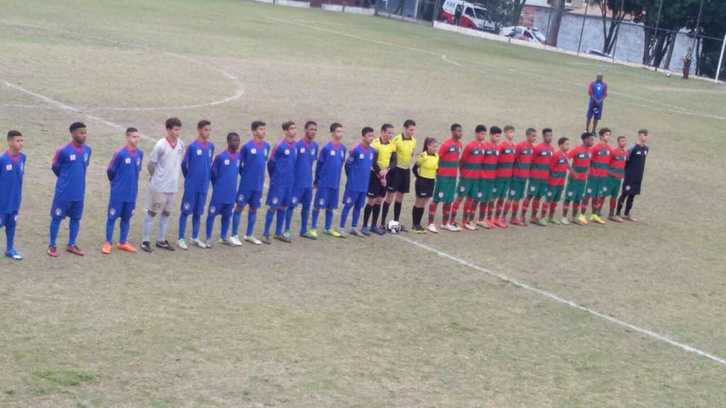 A Portuguesa bateu o São Caetano por 1 a 0 e conquistou os primeiros pontos na segunda fase