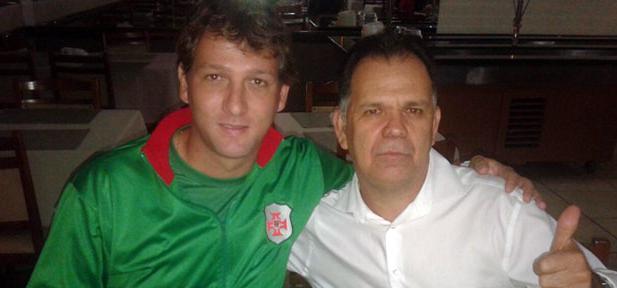 Ricardo Costa ao lado do Dadá na Pizzaria Monte Cristo após o programa 