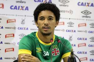 Série B: Douglas celebra ascensão no Vasco e admite: 'Não estava preparado para isso'