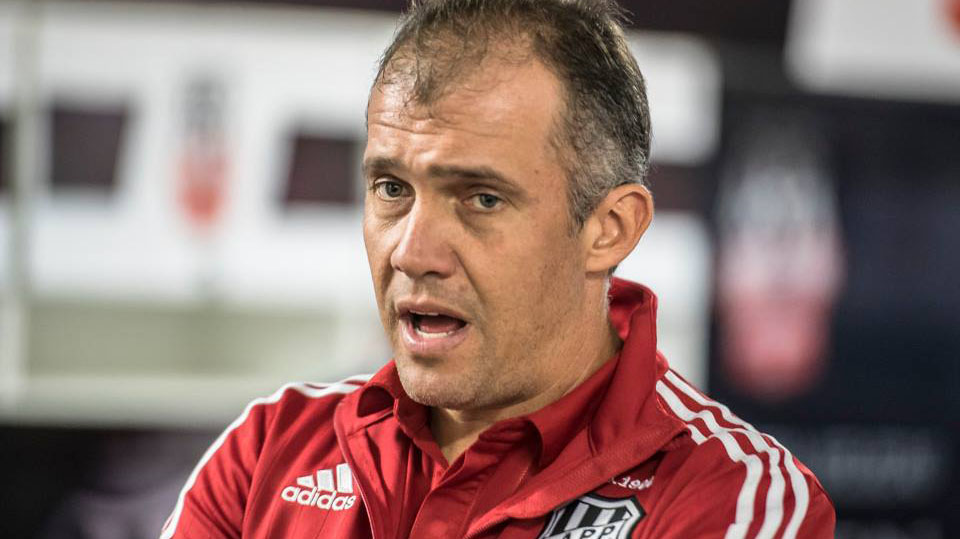 Mesmo com G6, Baptista prefere manter os ‘pés no chão’ com a Ponte Preta