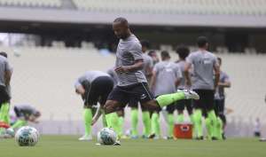 Série B: Ainda precisando vencer, Ceará trabalha na Arena Castelão