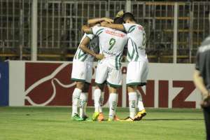 Luverdense x Paraná - Pressão estará em campo no Passo das Emas