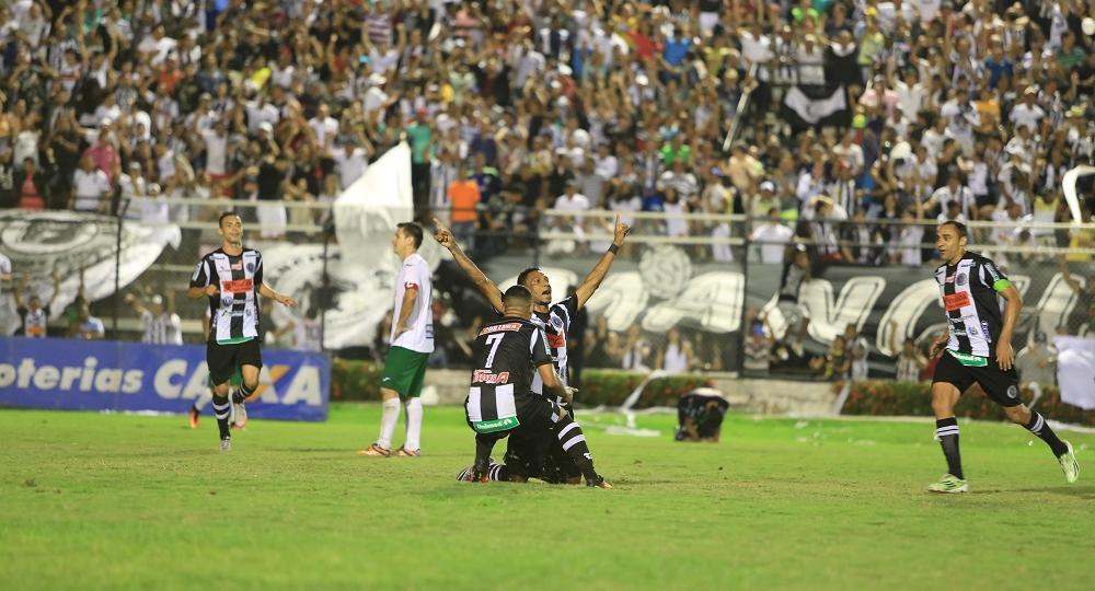 Diogo marcou dois gols na vitória do ASA sobre o Guarani. (Foto: Divulgação / ASA)