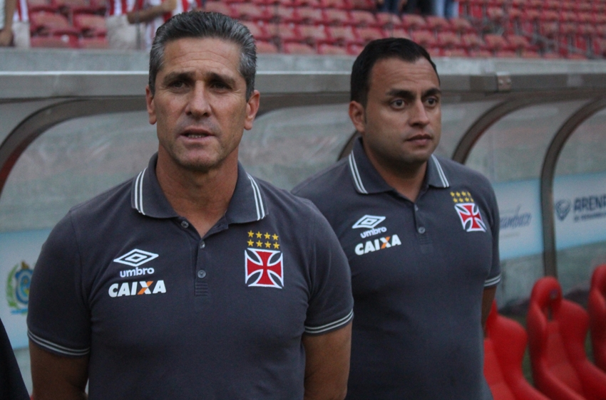 Série B: “Os próximos cinco jogos vão definir a vida do Vasco”, afirmou Jorginho