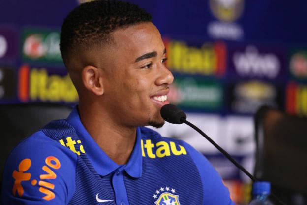 Gabriel Jesus se apresentou nesta terça à Seleção Brasileira (Foto: Lucas Figueiredo/MoWA Press)