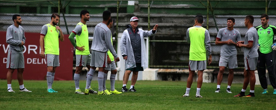Derrotado pelo Santos no primeiro turno, Gum afirma que momento do Flu é outro