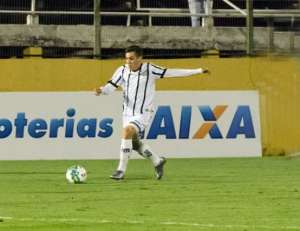 Série B: Diego Sacoman e Watson desfalcam Bragantino em Goiânia