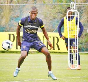 Eliminatórias: Após escapar da polícia, Valencia faz acordo e poderá atuar pelo Equador