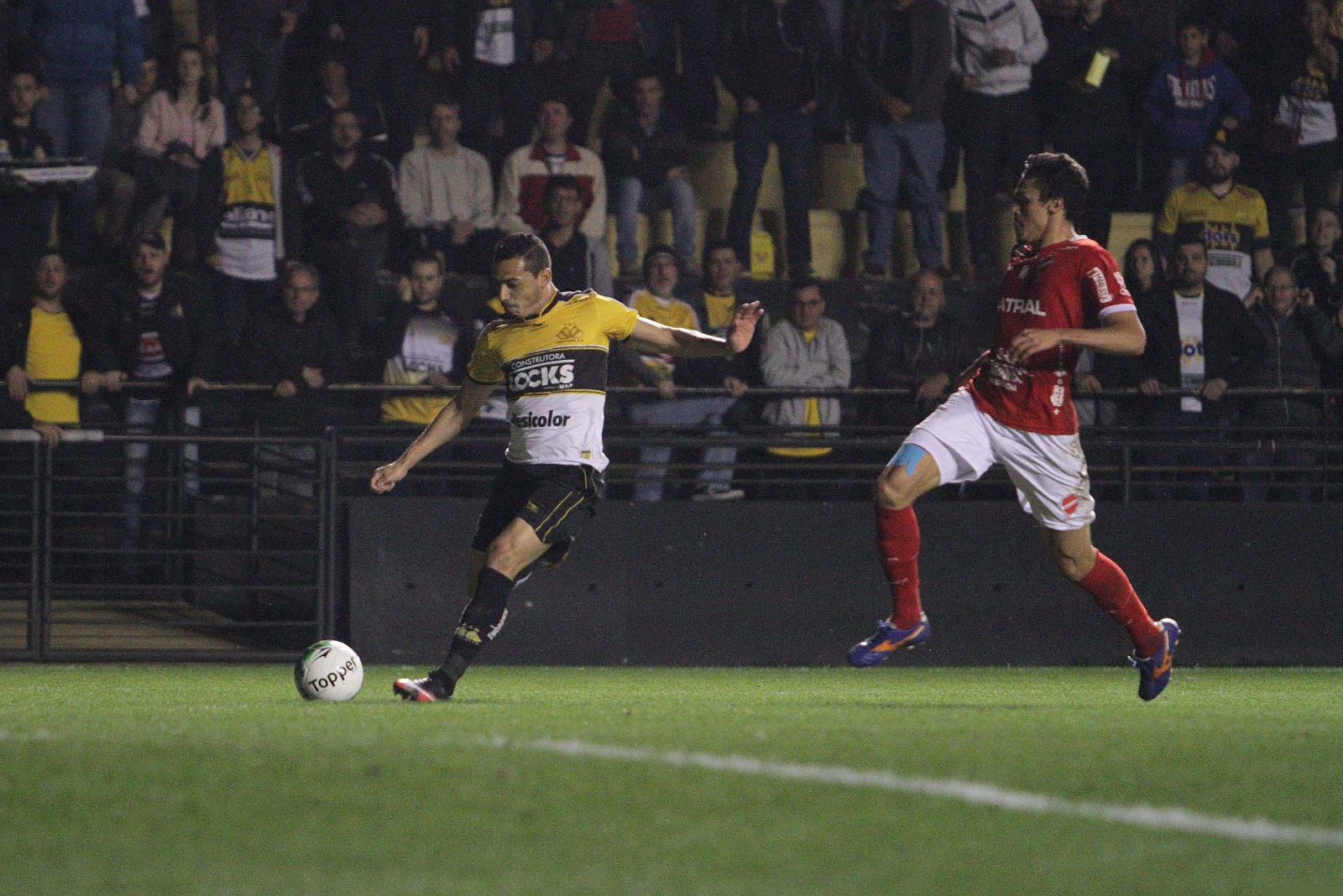 SÉRIE B: Goiás e Criciúma fazem lição de casa e Náutico dorme no G4