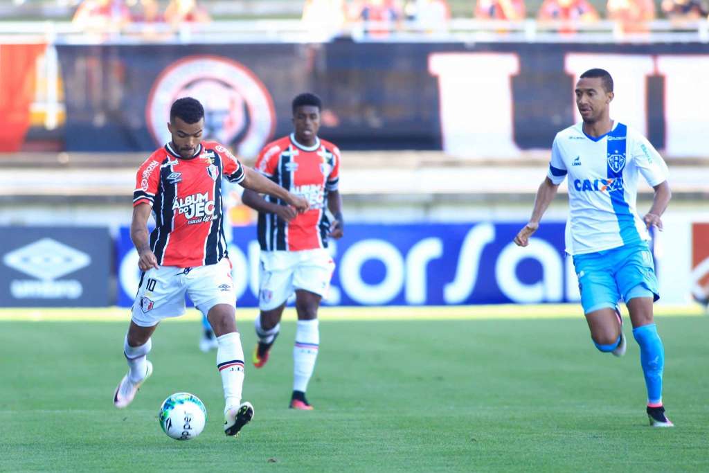 Joinville e Paysandu não saíram de um empate sem gols