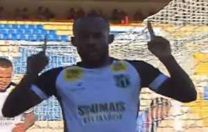 SÉRIE B: Dragão atropela e mantém a liderança na frente do Vasco da Gama