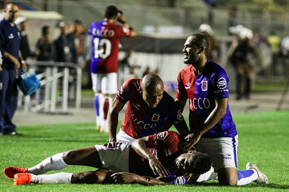 O Paraná bateu o CRB por 3 a 0 no Durival Brutto. (Foto: Divulgação / Paraná Clube)