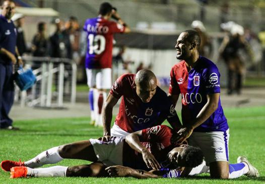 Paraná derrubou série de quatro derrotas seguidas