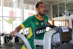 Série B: Após uma semana fora, Rodrigo volta a treinar e reforça o Vasco