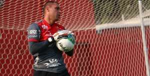 Série B: Wagner Bueno comenta titularidade no Vila Nova: 