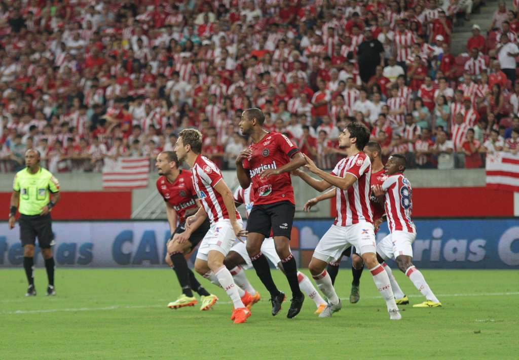 Brasil vem de derrota para o Náutico, e busca a reabilitação - Carlos Insaurriaga