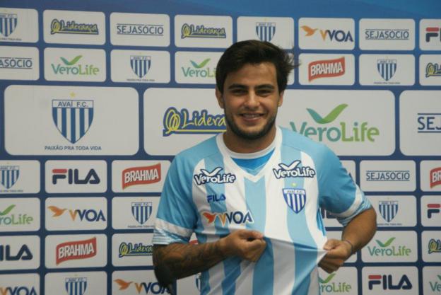 João Paulo foca em recuperação para retornar ao Avaí ainda nesta Série B