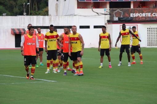 Zé Love quer Vitória ligado para vencer o Sport fora de casa   