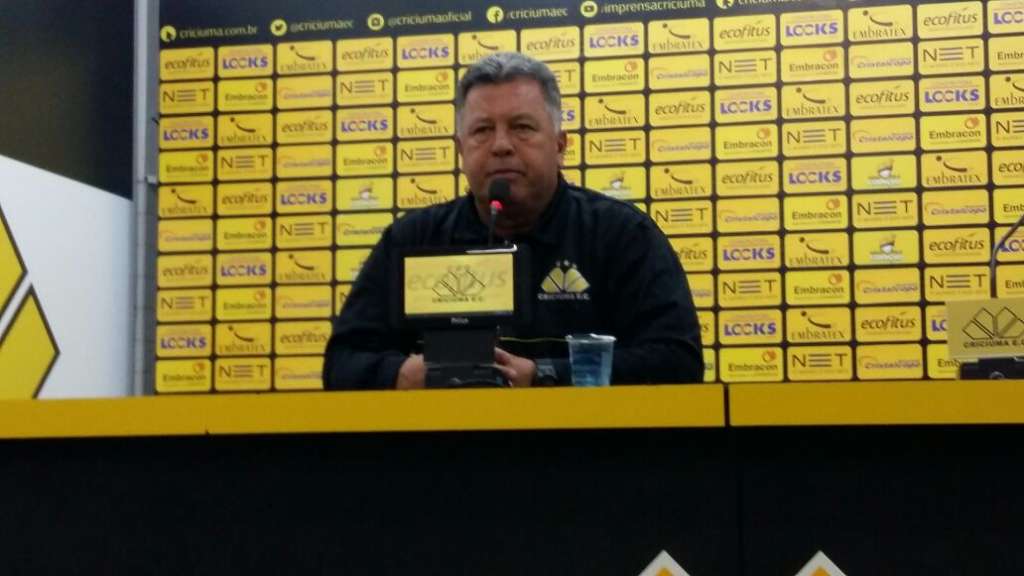 Roberto Cavalo ainda acredita no acesso do Criciúma