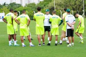 Série B: Para duelo com Paysandu, Kleina esboça Goiás com três atacantes