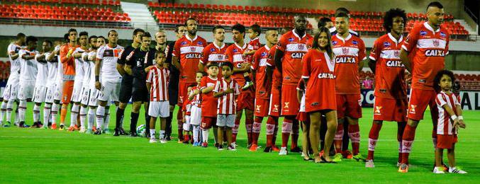 CRB vence o Joinville e ainda sonha com o acesso à elite do futebol nacional. Crédito: Pei Fon / Portal TNH1