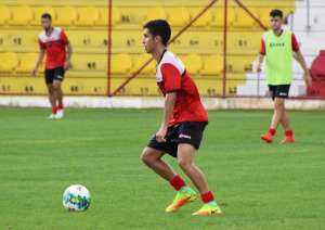 Série B: Oeste viaja sem atacante, mas André Castro volta de suspensão