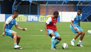 Série B: Líderes do elenco se reúnem com diretoria do Avaí nesta segunda-feira