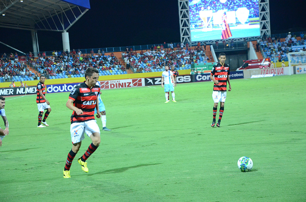 Série B: Com Atlético-GO e Vasco próximos da elite, quatro disputam duas vagas