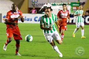 SÉRIE B: CRB 'desperdiça' G4 e Sampaio Corrêa se afunda no rebaixamento