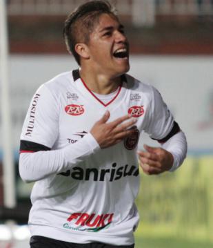 Elias abriu o placar para o Brasil de Pelotas