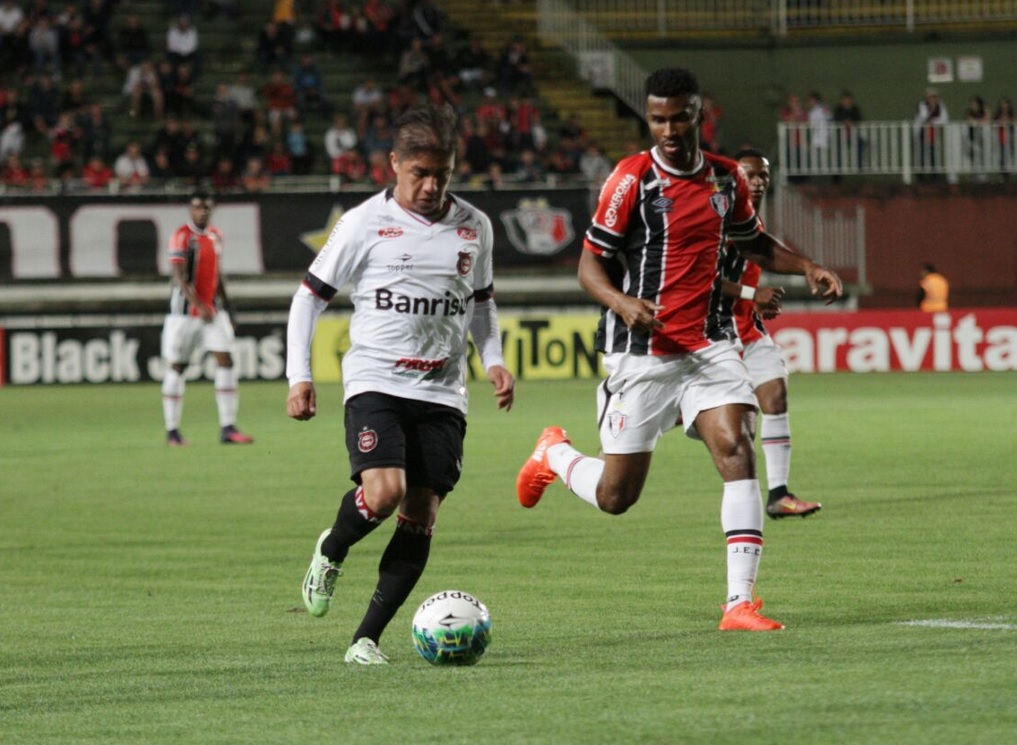 Brasil de Pelotas saiu na frente e Joinville foi buscar o empate  - Carlos Insaurriaga/Brasil de Pelotas