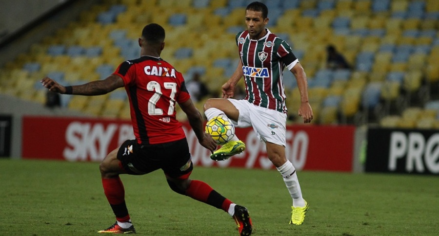 Levir admite erro da arbitragem em favor do Fluminense, mas minimiza