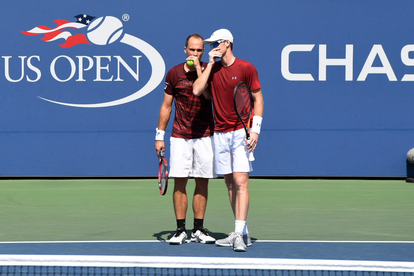 Tênis: Soares e Murray caem na estreia do Masters 1000 de Paris