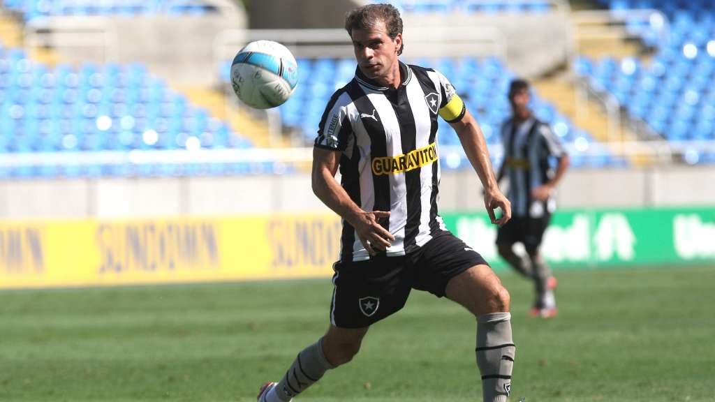 Túlio Maravilha adiou acerto com Taboão - Reprodução