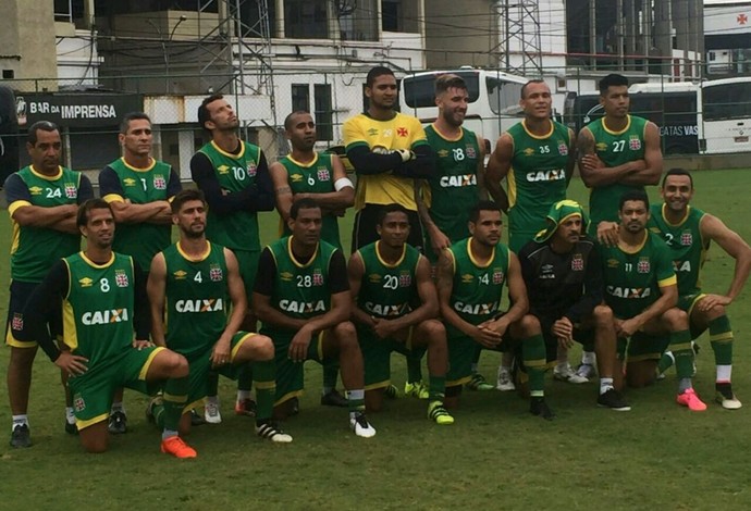 Vasco disputou um descontraído rachão nesta sexta