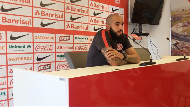 Danilo Fernandes afirma que Inter vai jogar de igual para igual com Palmeiras 