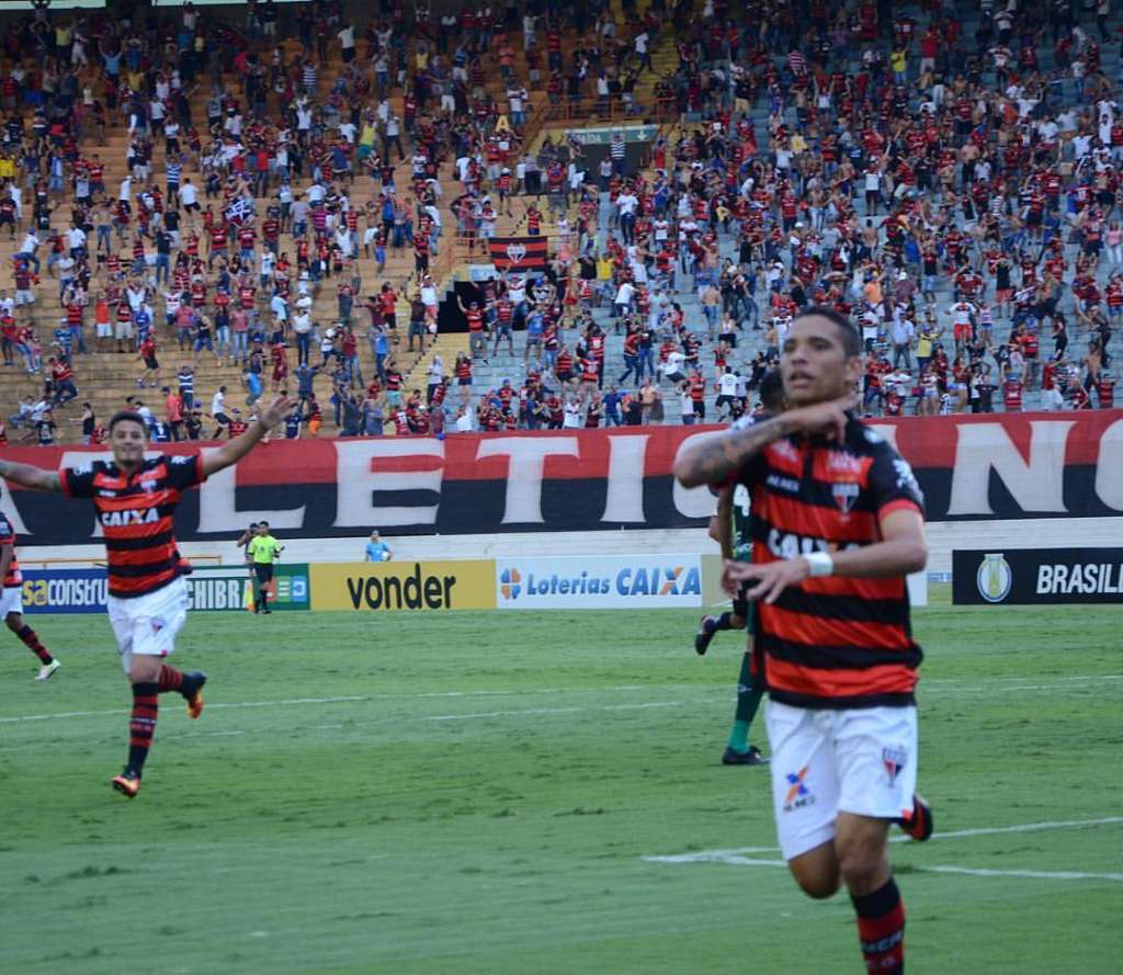 Atlético-GO pode garantir acesso e Sampaio ser 1º rebaixado na Série B