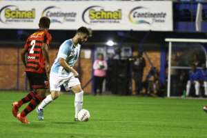 Oeste x Avaí - Em lados opostos, três pontos valem muito para ambos