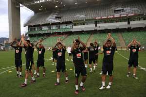 Eliminatórias: Tite arma seleção com Gabriel Jesus e dois titulares do 7 a 1