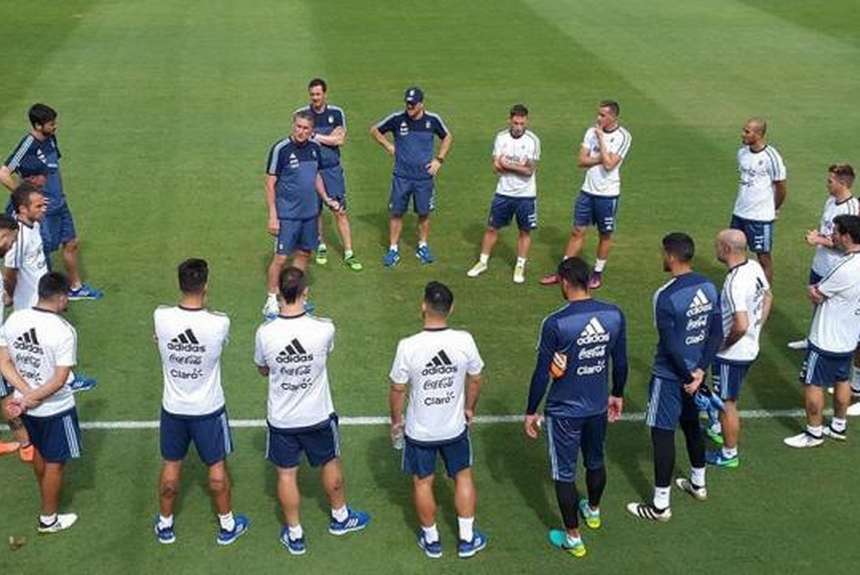 Eliminatórias: Bauza confirma Argentina sem Agüero diante do Brasil