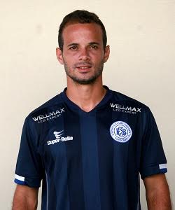 Paulistão: São Bento apresenta ex-Corinthians e mira mais reforços