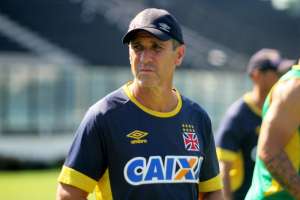 Jorginho nega que Vasco tenha relaxado na reta final da Série B