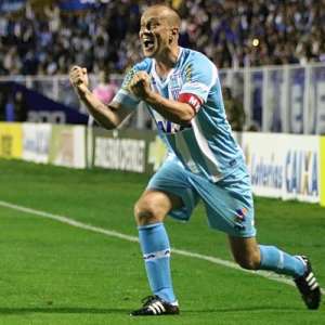 Série B: No G4, Marquinhos revela que não esperava Avaí brigando pelo acesso