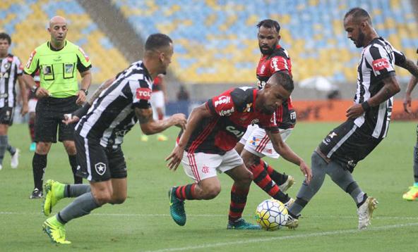 Botafogo tenta voltar a vencer depois de empatar sem gols com o Flamengo