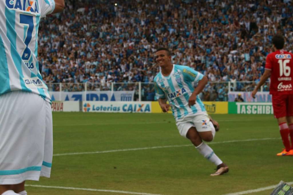 Assim como o time carioca, o Avaí está quase na elite do Brasileirão do ano que vem