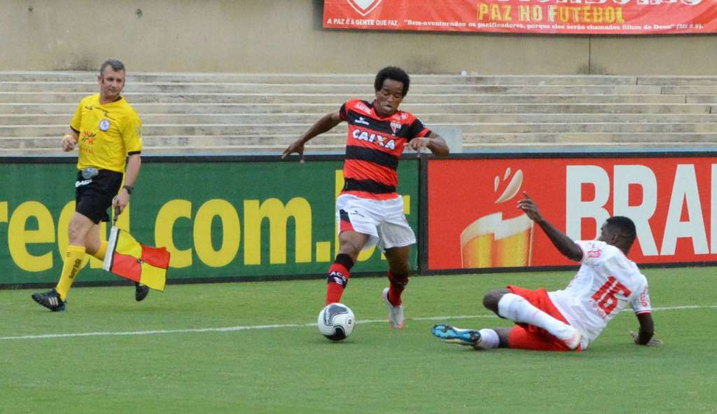 Magno Cruz pode deixar o Atlético-GO. (Foto: Divulgação / ACG)